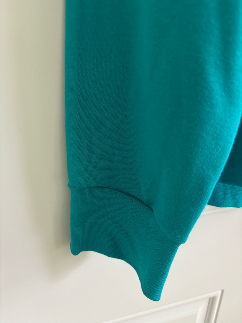 NWT Women’s Fanatics Miami Dolphins Teal Pullover Hoodie w/Tagovailo #1 Logo - Picture 5 of 12